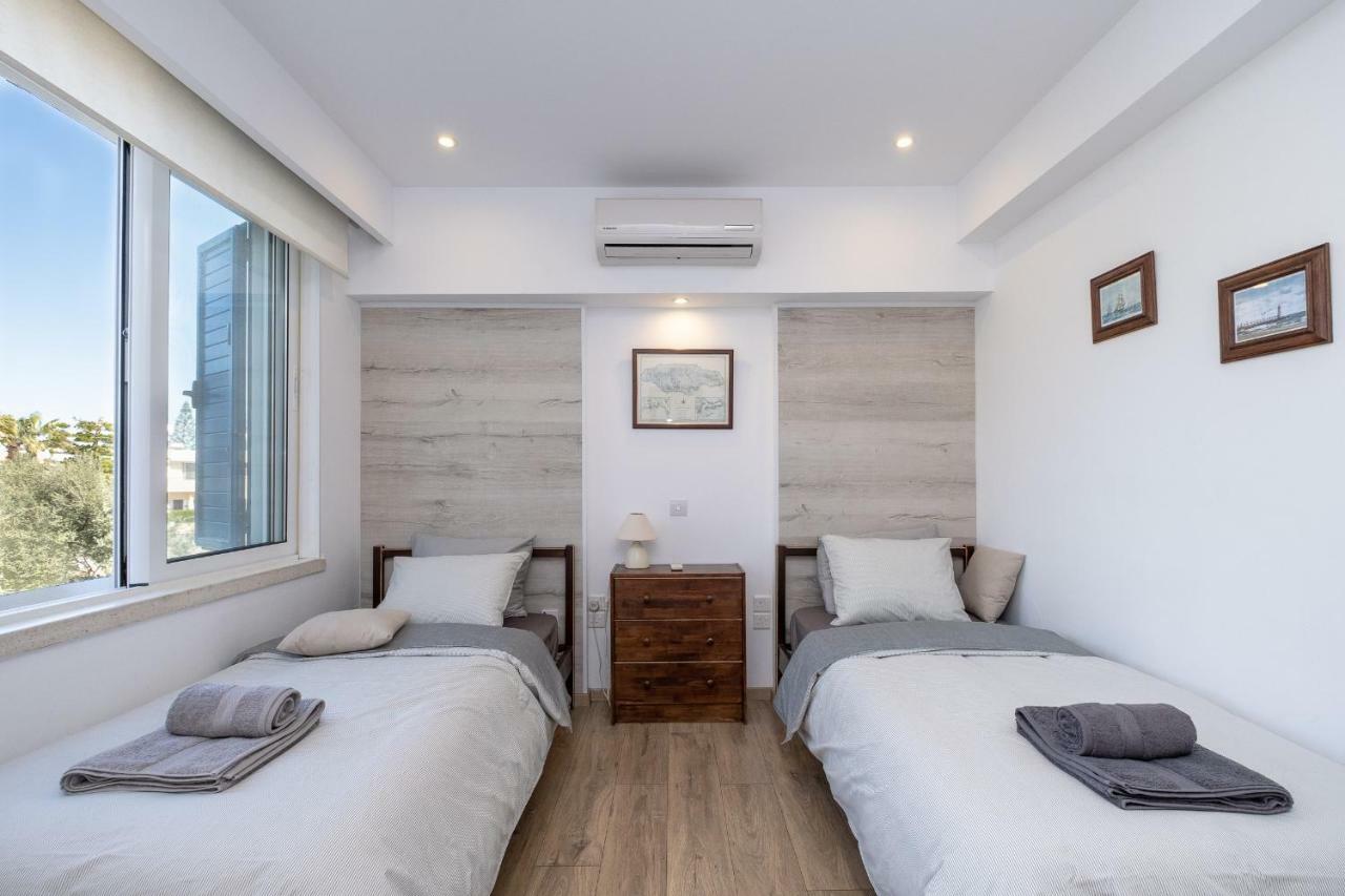 Ferienwohnung Townhouse By The Sea Pirate Harbor Paphos Exterior foto